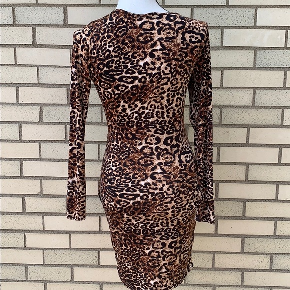 ❌DONATED❌Brown Leopard Animal Print Side Ruching Long Sleeve Dress - Picture 5 of 9